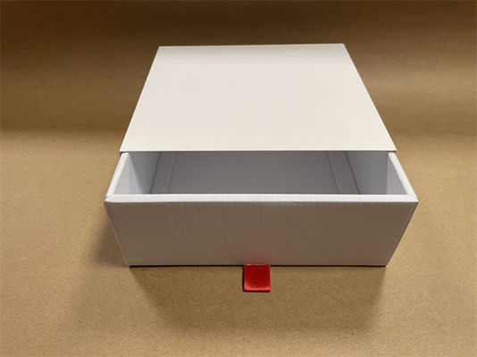 蓋付きの空っぽの紙箱 ギフトボックス オーム紙箱 収納ボックス